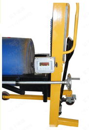 高效装卸利器 防爆油桶搬运车电子秤在300千克油漆桶作业中的应用与服务